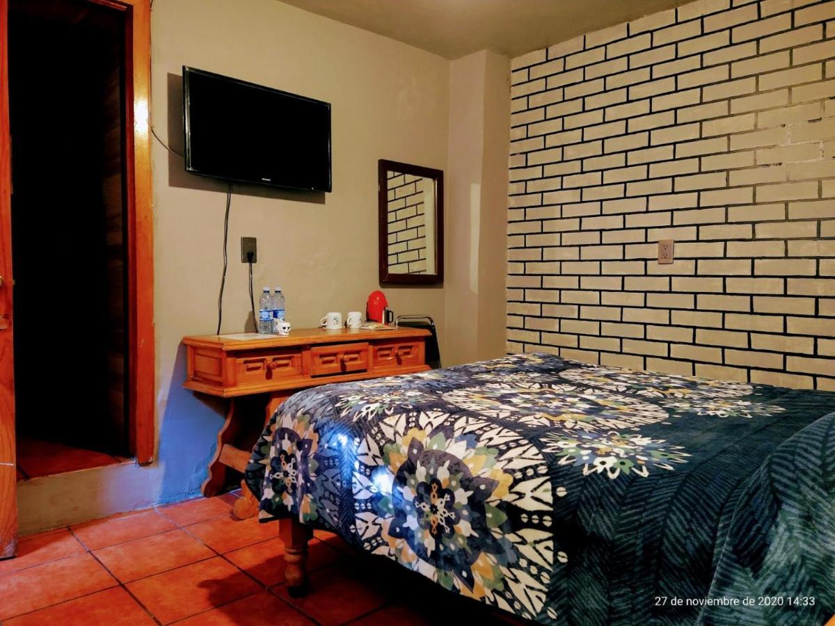 Hotel Plaza マサミトラ エクステリア 写真