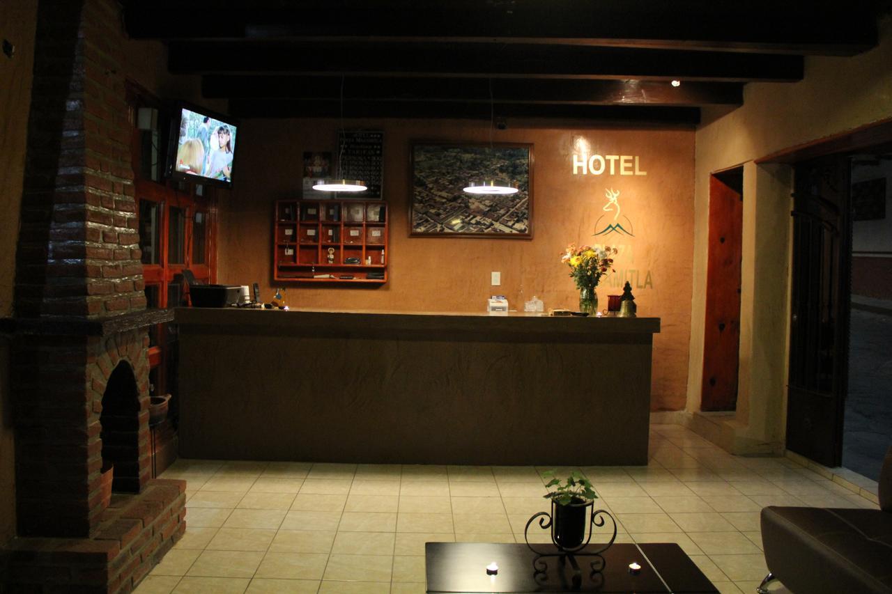 Hotel Plaza マサミトラ エクステリア 写真